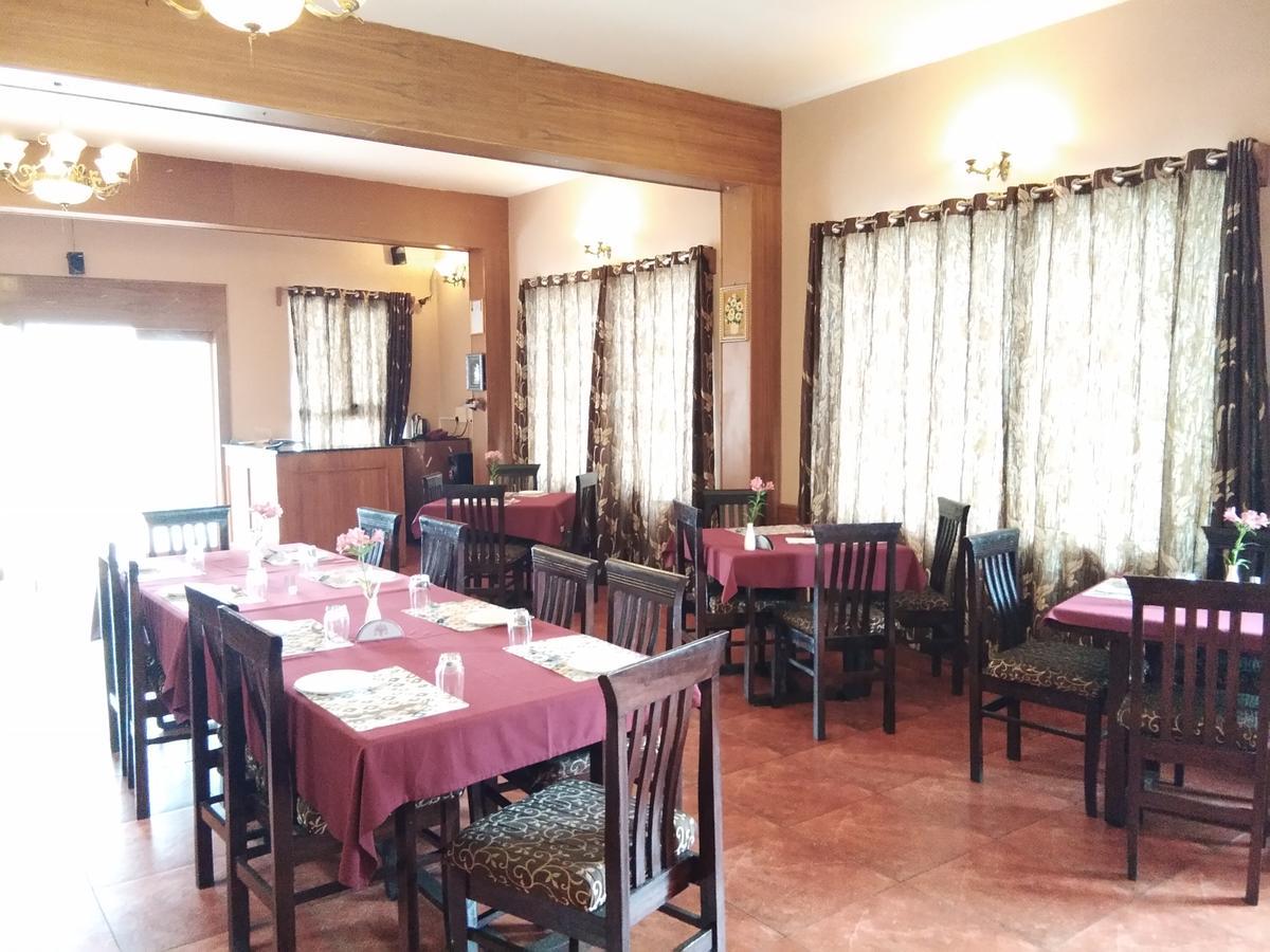 Berry Hills Resort Уті Екстер'єр фото