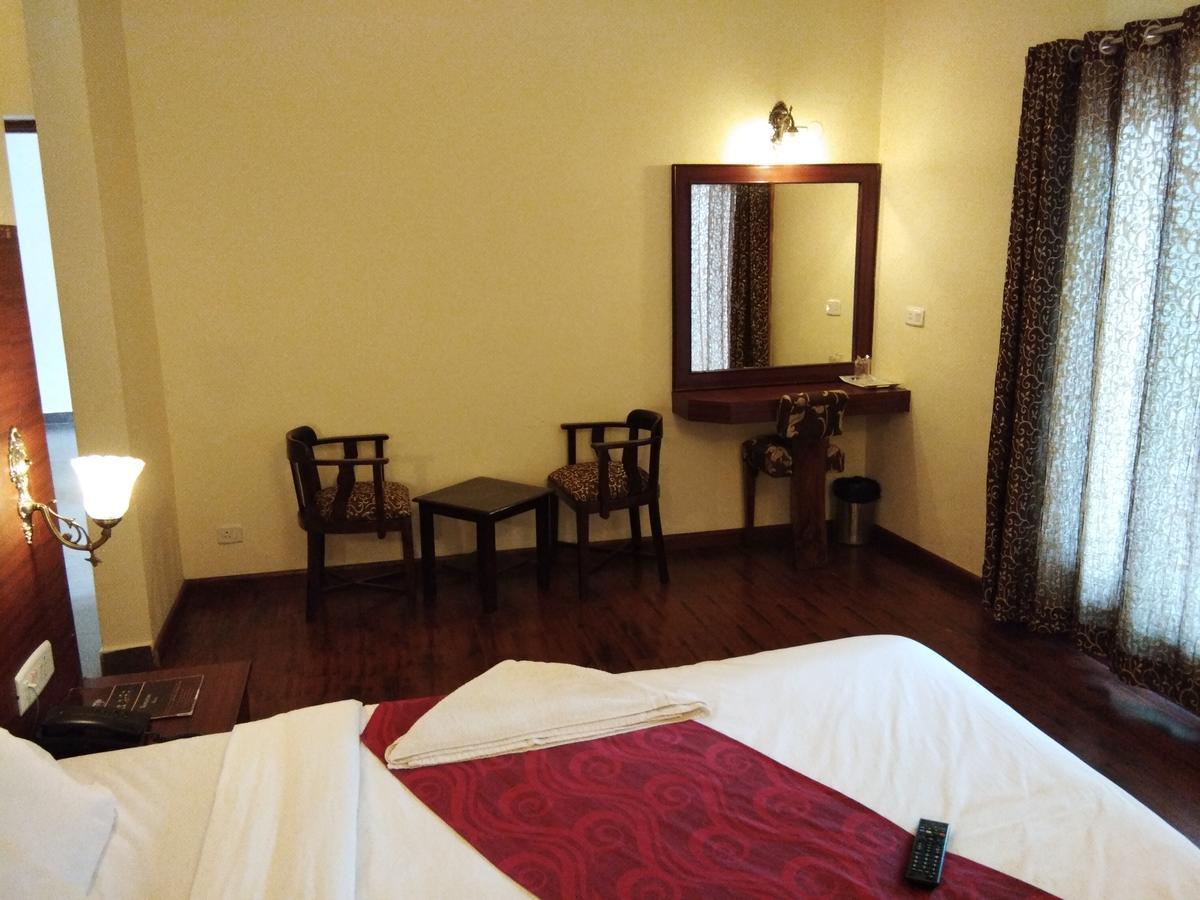 Berry Hills Resort Уті Екстер'єр фото