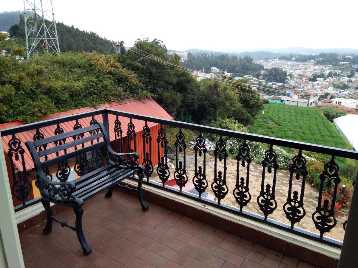 Berry Hills Resort Уті Екстер'єр фото