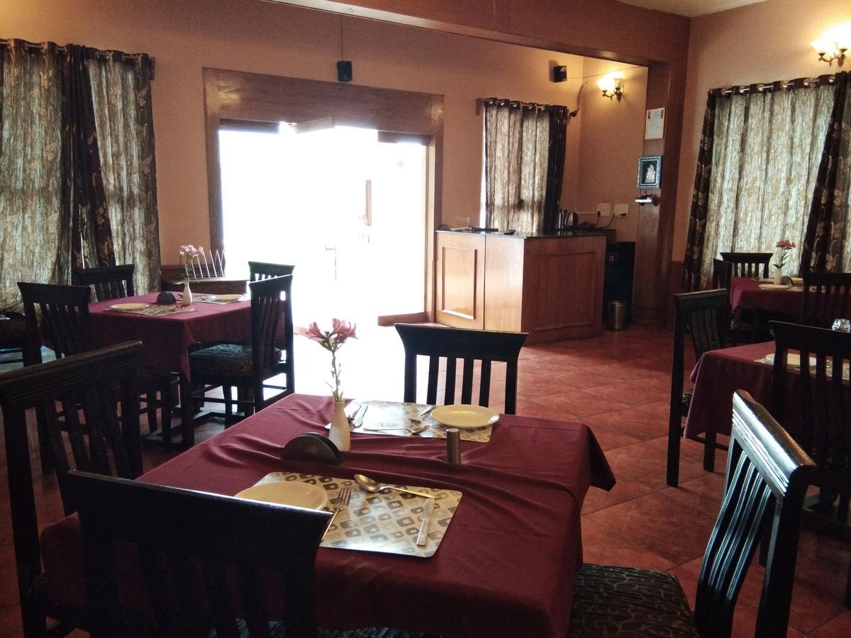 Berry Hills Resort Уті Екстер'єр фото